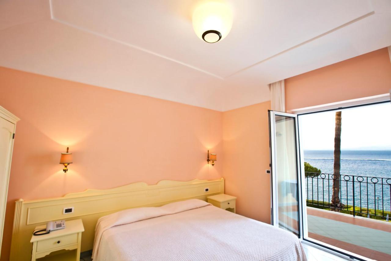 Hotel Terme Alexander Ischia Exteriér fotografie